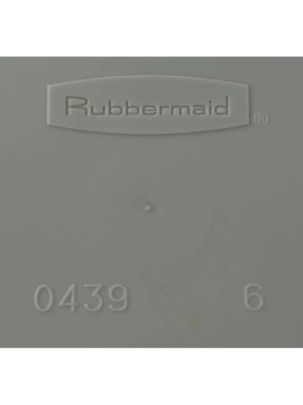 Rubbermaid Keepers Rough Tote Roughneck Storage Bin Box #0439 Tote Blue
